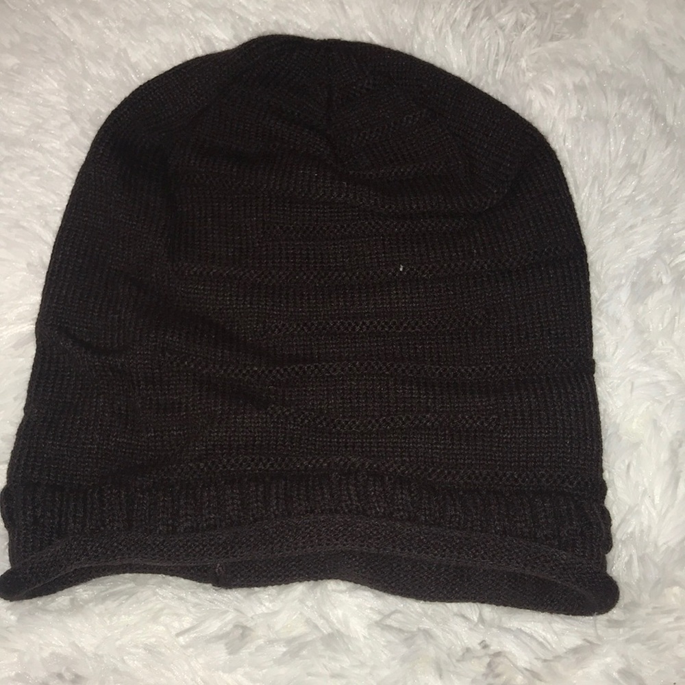 Brown slouchy knit beanie